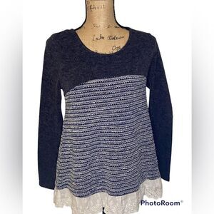Anthropologie A’reve blue sweater with white lace ruffle size small